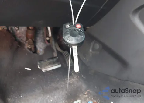 2014 Ford Focus Se из США, поврежденный, VIN 1FADP3F24EL421772